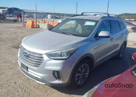 2017 Hyundai Santa Fe Se z USA, uszkodzony, nr VIN KM8SN4HF8HU175218